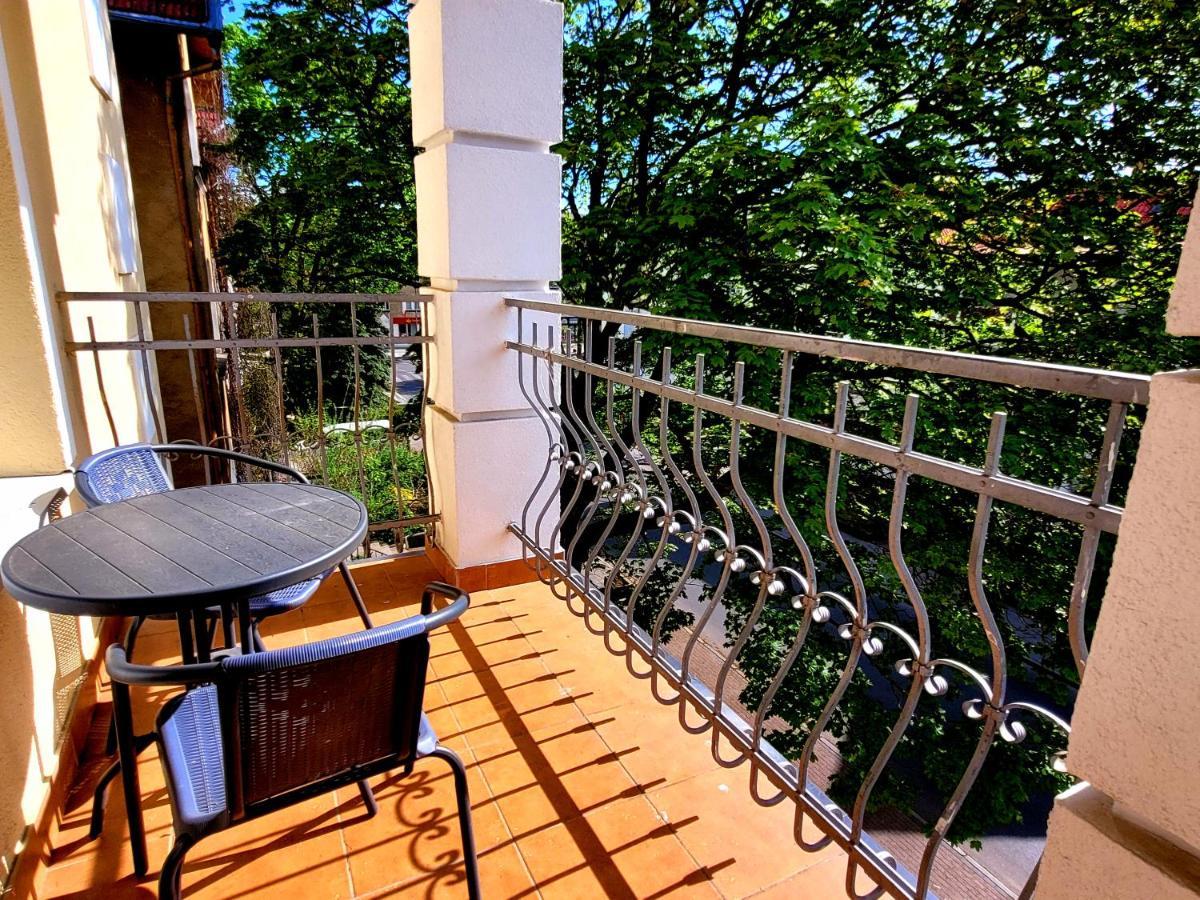 Jupiter Bed & Breakfast 2*